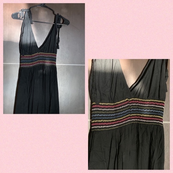 Black Tie Strap Smocked Jumpsuit - Picture 4 of 5